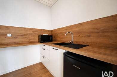 Bureau  620 €