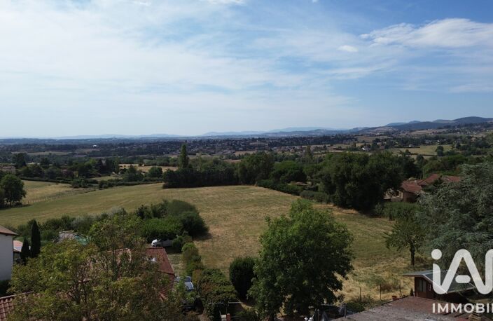 Vente Maison/villa 4 pièces — photo 2
