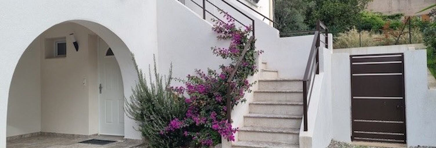 Appartement 2 Pièces 52 m² à louer à Sanary-sur-Mer (83110)