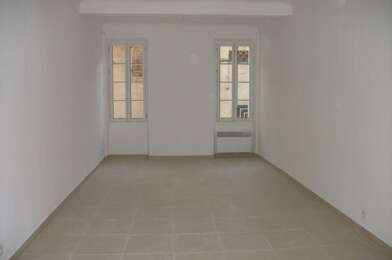 Appartement 2 pièces 784 €