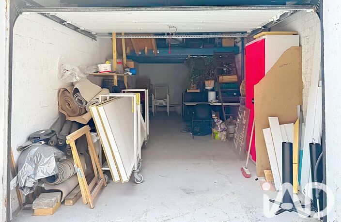 Vente Garage 29 m&sup2; — photo 3