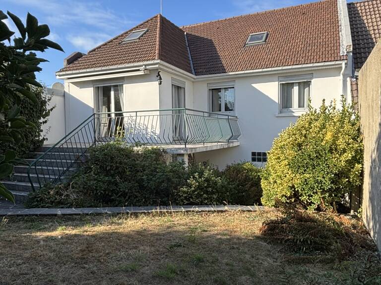 Vente Maison/villa 5 pièces — photo 1