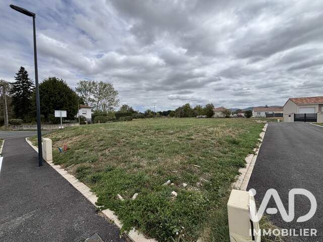Vente Terrain à bâtir 631 m&sup2; — photo du bien