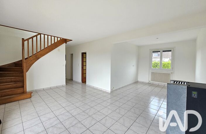 Vente Maison traditionnelle 6 pièces — photo 2