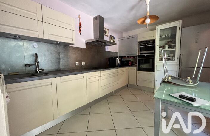 Vente Maison traditionnelle 6 pièces — photo 3