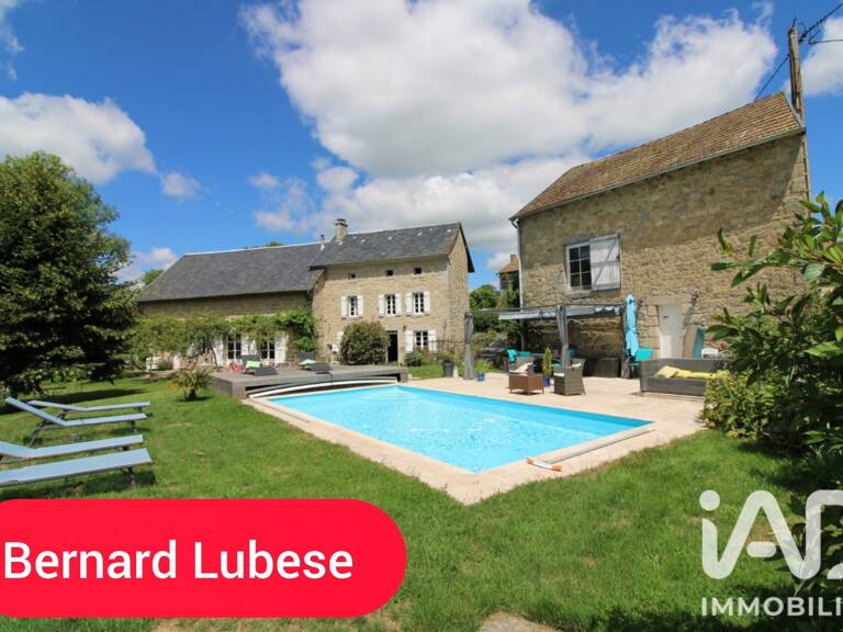 Vente Maison/villa 16 pièces — photo 1