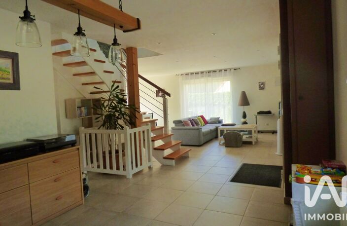 Vente Maison/villa 5 pièces — photo 2