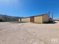 Location Local d'activités 604 m&sup2; — photo 4