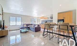 Appartement 3 Pièces 64 m² à vendre à Solliès-Pont (83210)