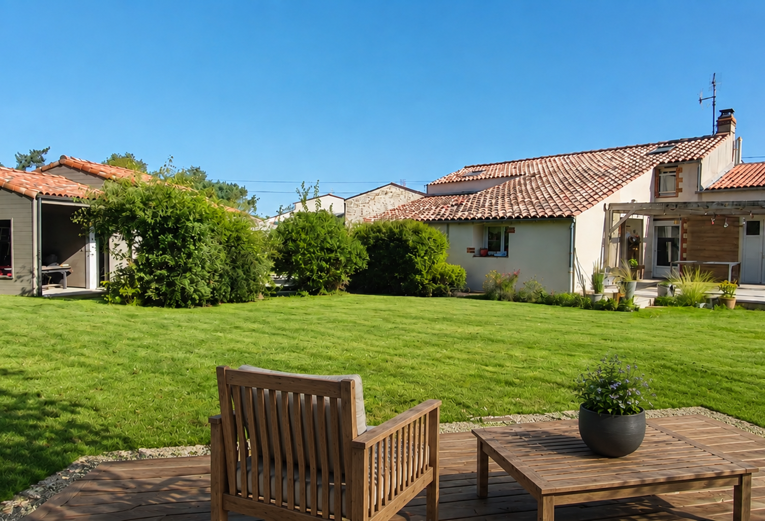 Vente Maison/villa 8 pièces — photo 1