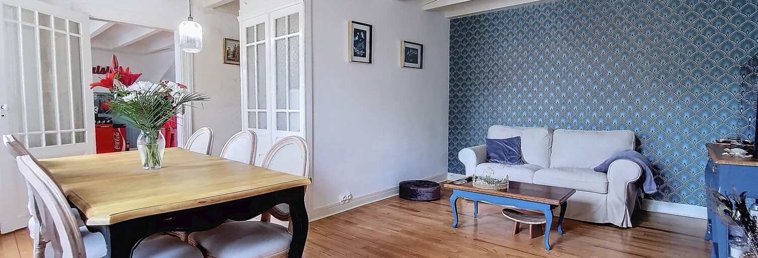 Maison 5 Pièces 157 m² à vendre à Saint-Même-les-Carrières (16720)