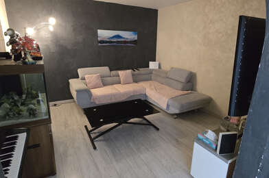 Appartement 4 pièces 152000 €