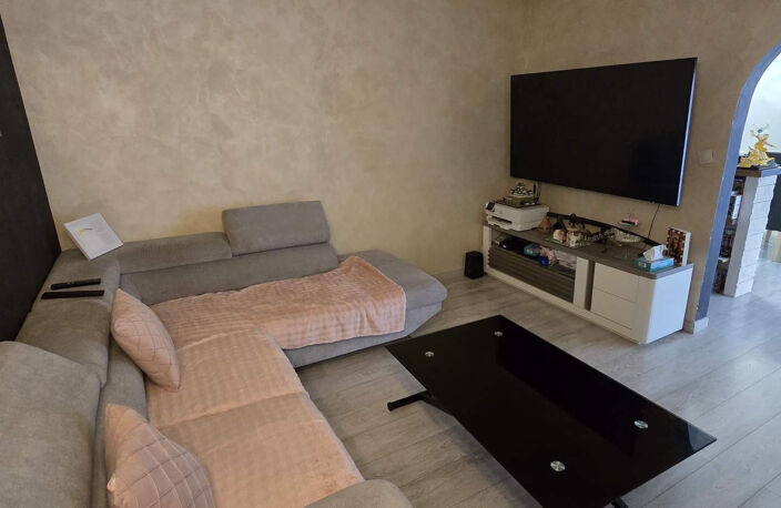 Appartement 4 pièces - 73,02m2- MARSEILLE 13e - 152000€ * — photo 2