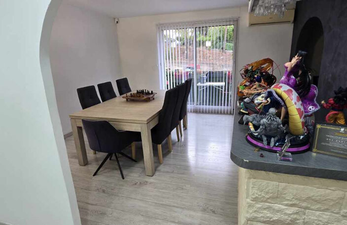 Appartement 4 pièces - 73,02m2- MARSEILLE 13e - 152000€ * — photo 3