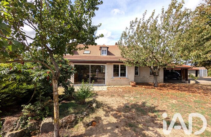 Vente Maison/villa 8 pièces — photo 2