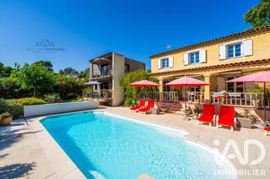 Maison 8 pièces 749000 €