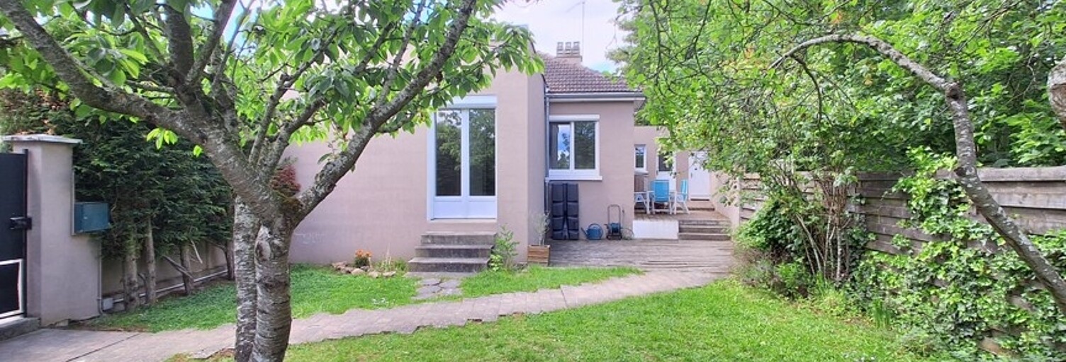 Maison 5 Pièces 99 m² à vendre à Lucé (28110)