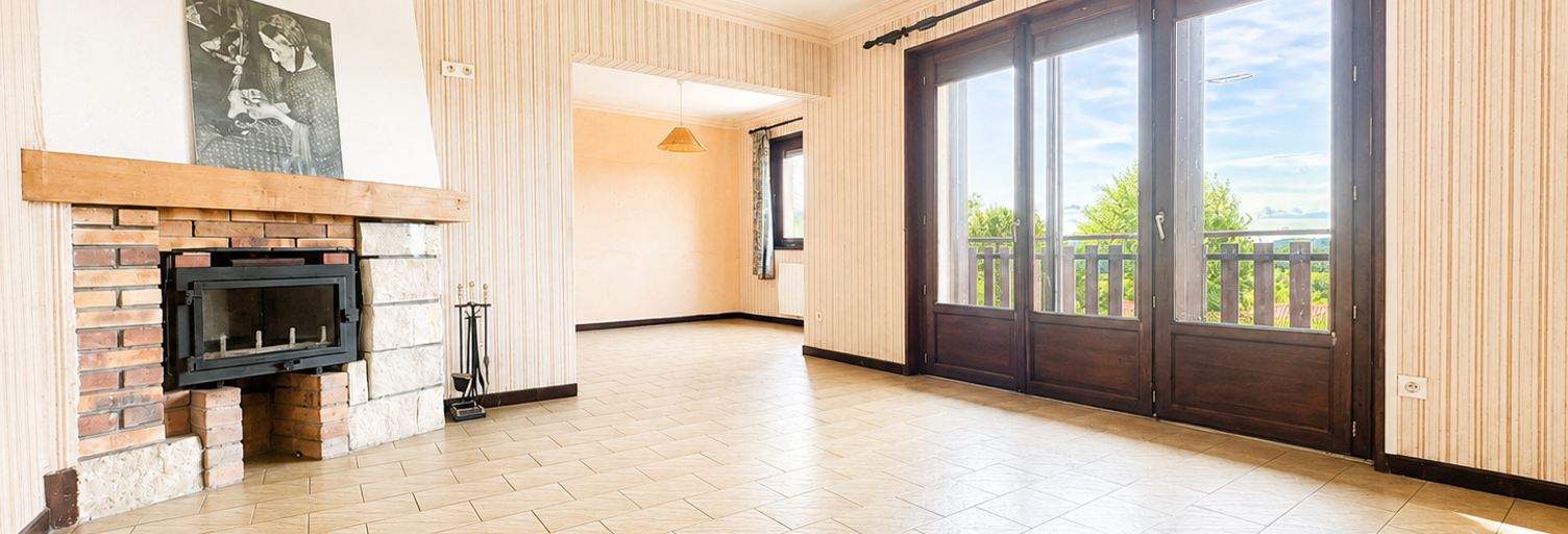 Appartement 5 Pièces 97 m² à vendre à Saint-Bonnet-le-Château (42380)