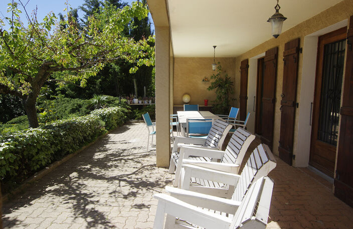 Maison avec piscine — photo 2