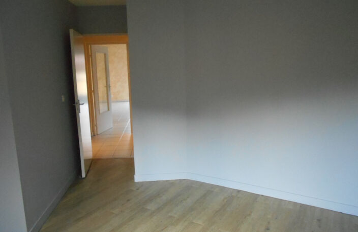 T3 + garage — photo 4