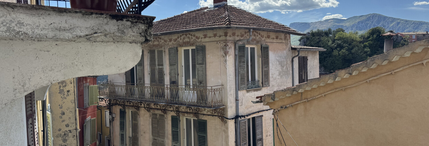 Appartement 1 Pièce 31 m² à vendre à Gilette (06830)