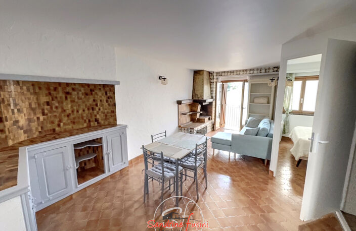 GILETTE   Studio aménagé en 2 pièces avec balcon et cave. — photo 2