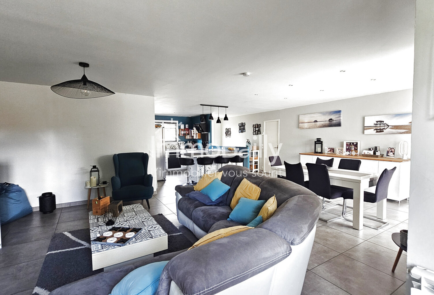  Maison à vendre à Léognan avec piscine et jardin — photo 1