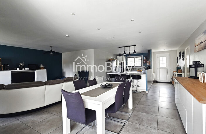  Maison à vendre à Léognan avec piscine et jardin — photo 4