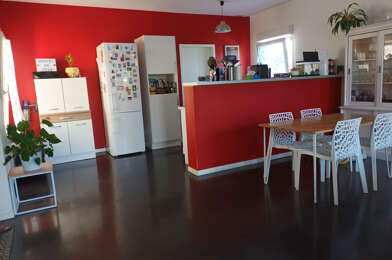 Maison 5 pièces 906 €