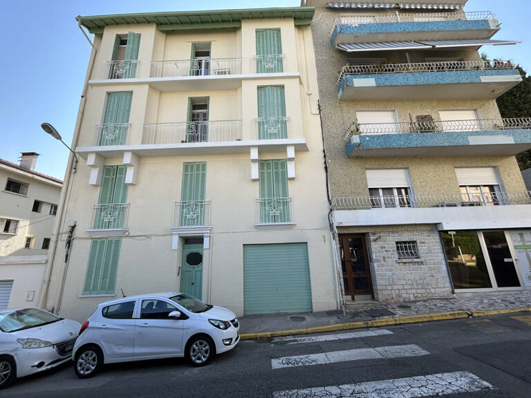 LE MOURILLON T3 TRAVERSANT ENTIEREMENT RENOVE + CAVE — photo 1