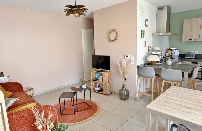 Beau T2 de 47 m2 à proximité du centre et au calme avec poss — photo 3