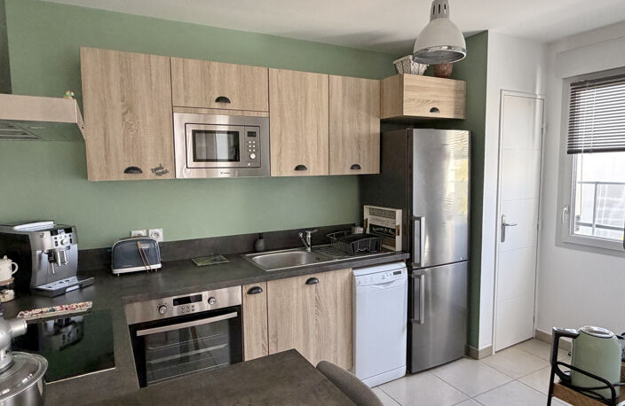 Beau T2 de 47 m2 à proximité du centre et au calme avec poss — photo 5
