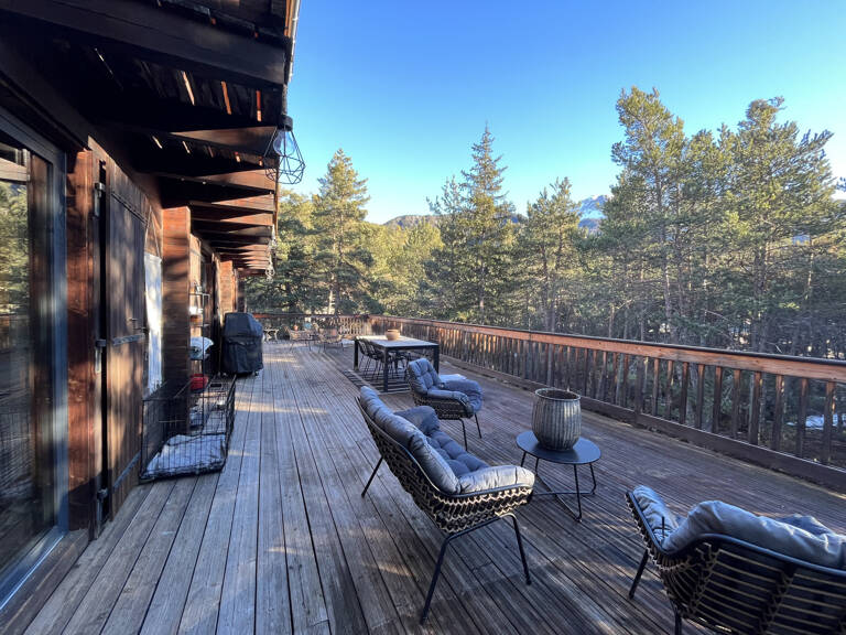 Chalet au coeur de la verdure — photo 1