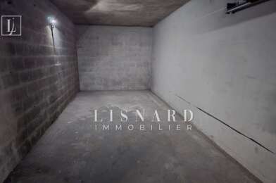 Garage  41000 €