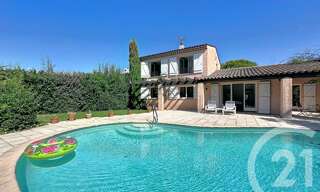 Maison 4 Pièces 131 m² à vendre à Mougins (06250)