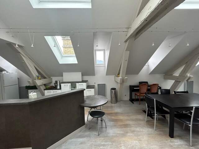 aix les bains appartement 5 pièces 145 m2 environ 4 chambres , 3 caves, garage — photo du bien