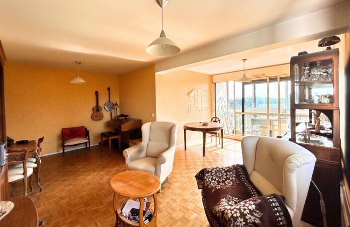 Appartement à vendre 3 pièces LYON 5EME ARRONDISSEMENT (69) - VUE DEGAGEE - CALME - PARKING - PROCHE DES COMMODITES — photo 5
