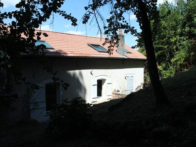 EPINAL (88) Appartement 4 pièces avec terrasse, espace vert en jouissance exclusive, parking privatif — photo du bien