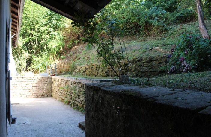 EPINAL (88) Appartement 4 pièces avec terrasse, espace vert en jouissance exclusive, parking privatif — photo 2