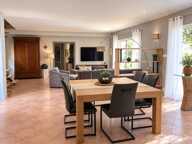 ST RESTITUT, rare, maison contemporaine de 193 m² hab plus garage et piscine 10X5 sur 2000 m boisés de chênes au calme — photo 4