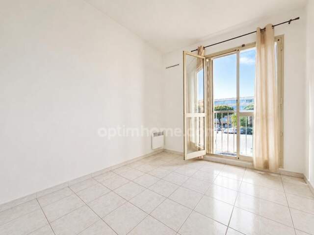 Studio meublé 19 m² - Front de plage à BALARUC LES BAINS (34) — photo du bien
