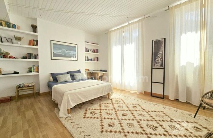 Maison de 156 m² Charme de la pierre et beaux volumes au cœur de L'Houmeau  ANGOULEME (16) — photo 5