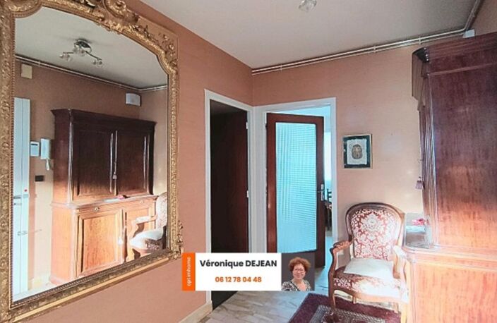 Appartement T4–102 m²–3 parkings, balcon,ascenseur-Centre-ville Clermont-Ferrand (63)-Profession libérale — photo 3