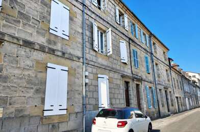 Immeuble  220000 €