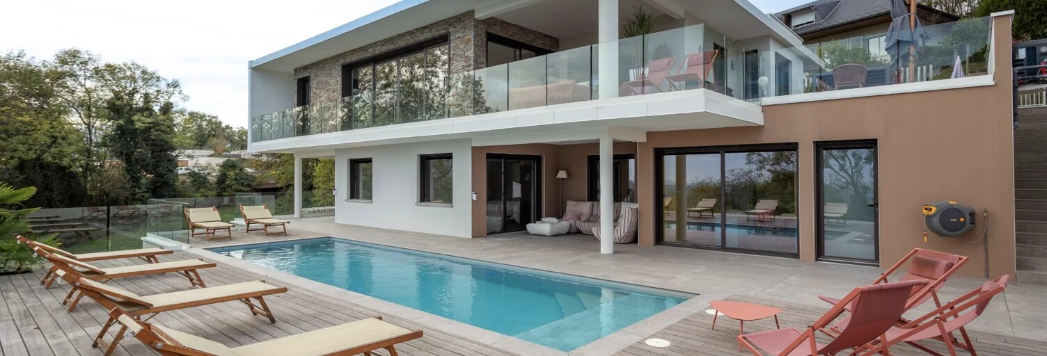 Maison 6 Pièces 217 m² à louer à Chambéry (73000)