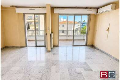 Appartement 4 pièces 288000 €