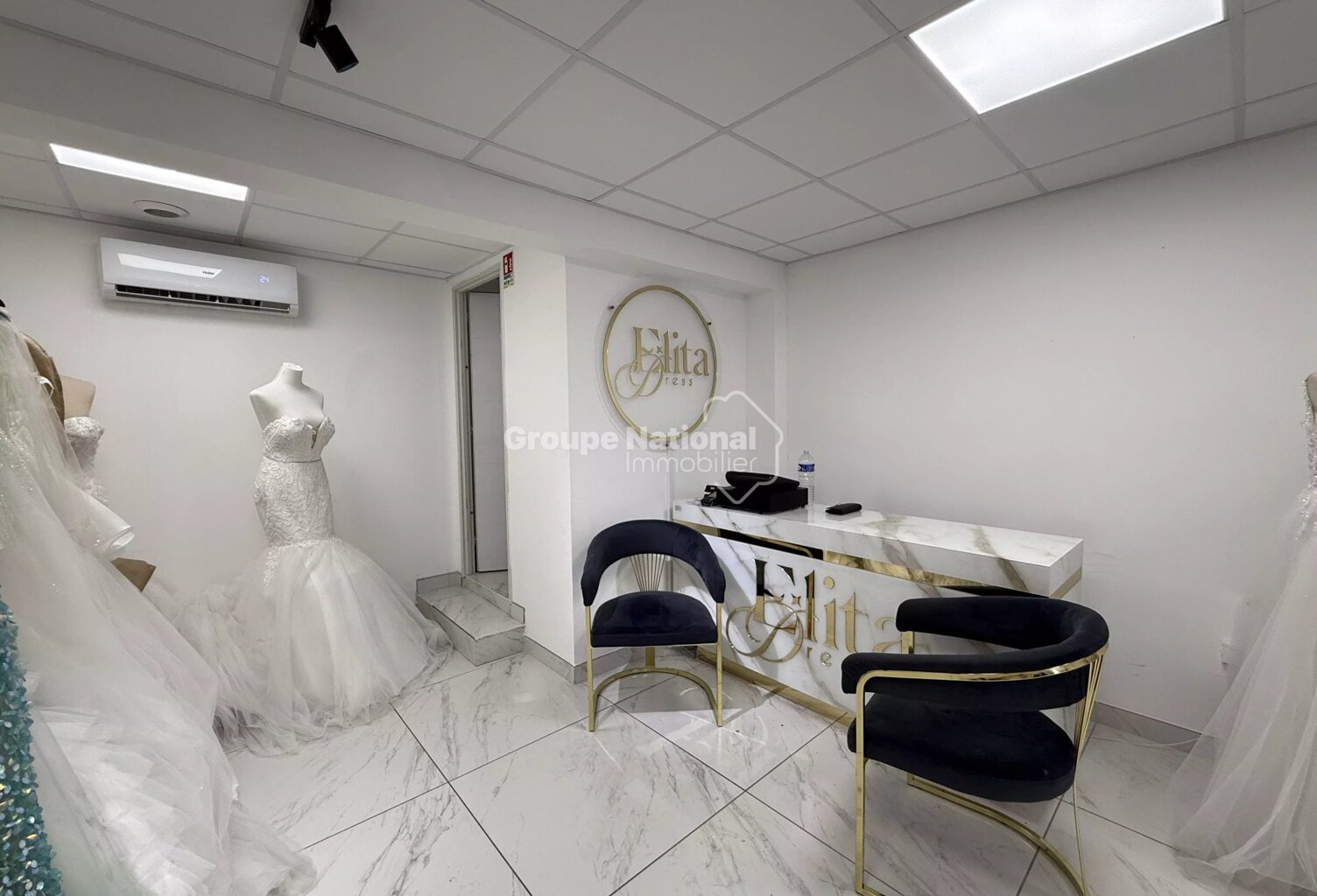 Local commercial — photo 1