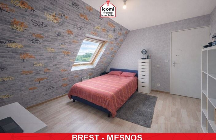 FINISTERE - Brest (29200) - A VENDRE - MAISON - ANNEE 1999 -  T5 - 4 CHAMBRES - DPE C - VIE DE PLAIN PIED - MAISON LOUE JUSQU'A NOVEMBRE 2027 — photo 3
