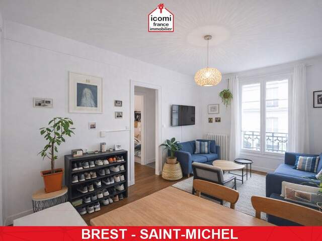 FINISTERE - Brest (29200) - A VENDRE - APPARTEMENT - RUE DE LA REPUBLIQUE - T3 - 2 CHAMBRES - IDEALEMENT SITUE - 1ER ETAGE - CAVE — photo du bien