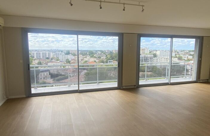 T3 rénové 9ème étage, vue imprenable — photo 3